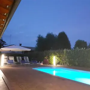 https://bb-casa-di-chiara.hotelinveneto.com